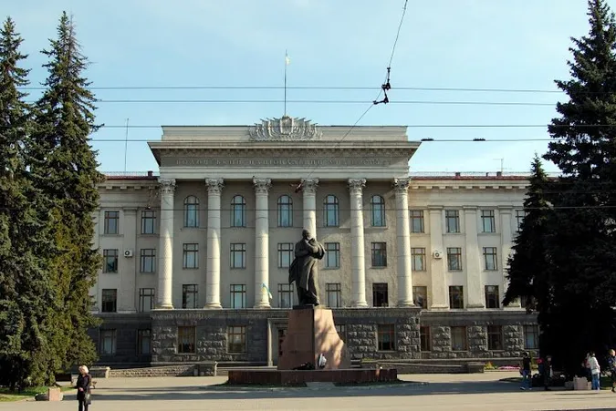 На три дні: у Лесиному виші переходять на дистанційне навчання