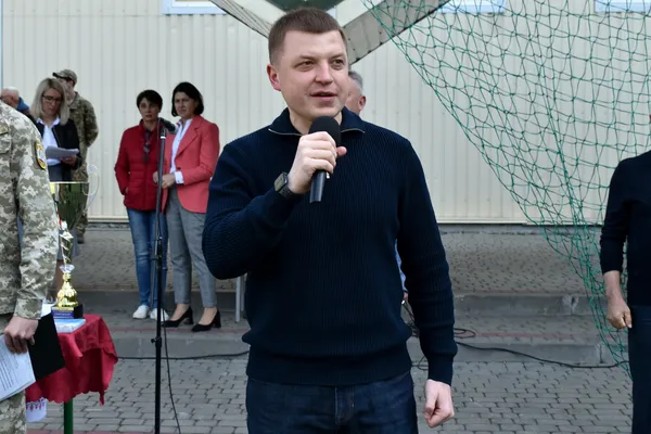 Змагаються учасники з 12 областей: на Волині стартувала Всеукраїнська спартакіада (фото)