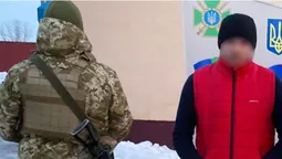 Росіянина, який приплив на Волинь на матраці, знову зловили на кордоні (фото)