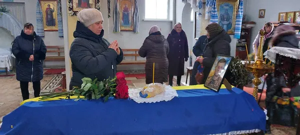 Громада на Волині попрощалася з полеглим воїном Миколою Фурманюком (фото)