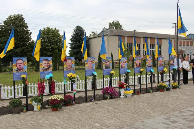 У громаді на Волині відкрили Алею Пам’яті та Слави полеглих захисників (фото)