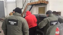 "Накрили" контрабанду: волинянин віз сировину для виготовлення наркотиків