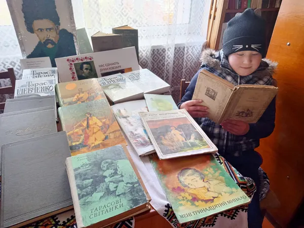 Під Луцьком «мірялись» «Кобзарями» й шукали, у кого найстарший