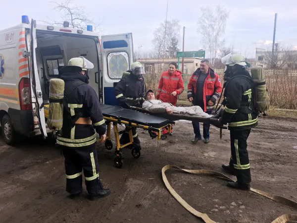 «Пожежа» у локачинській гімназії: рятували вчителя (фото)