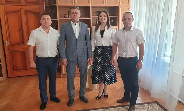 Випусникам-бакалаврам ЛНТУ вручили дипломи