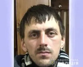 Підозрюють у крадіжці: на Волині розшукують жителя Львівщини (фото)