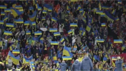 10 років тому українські фанати заспівали світовий хіт «п***н – *уйло» (відео)