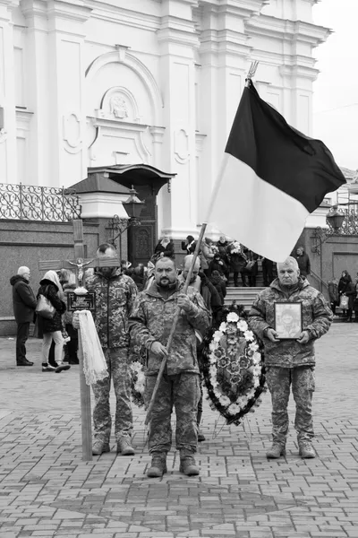 У Луцьку провели в останню путь Героя Сергія Гаврука