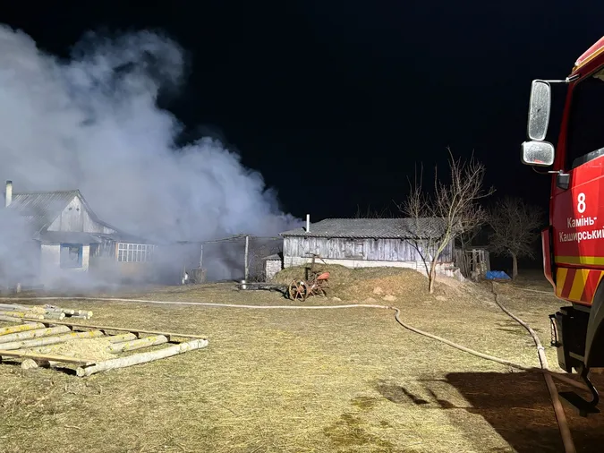 На місці нічної пожежі на Волині знайшли труп (фото)