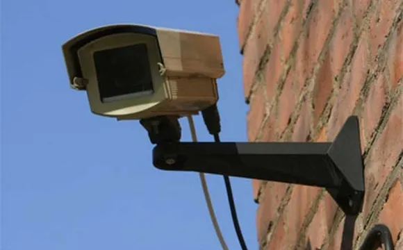 У Луцьку на Театральному майдані знов працюють відеокамери