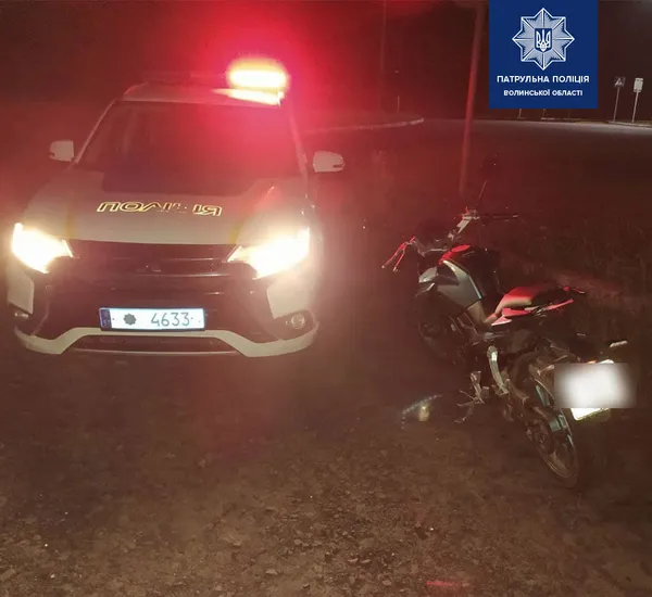 На мотоциклі та авто: на Волині за ніч зловили чотирьох «синіх» водіїв (фото)