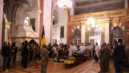 У Луцьку в один день попрощалися з двома полеглими Героями – Іваном Остапчуком та Максимом Мачулою (фото)