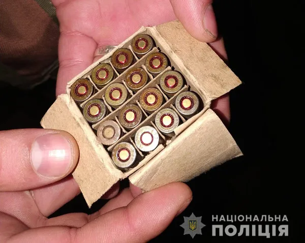 Поліція затримала 26-річного волинянина, в якого знайшли пістолетні набої (фото)