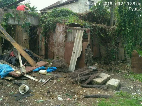 У старій частині Луцька влаштували смітник (фото) 