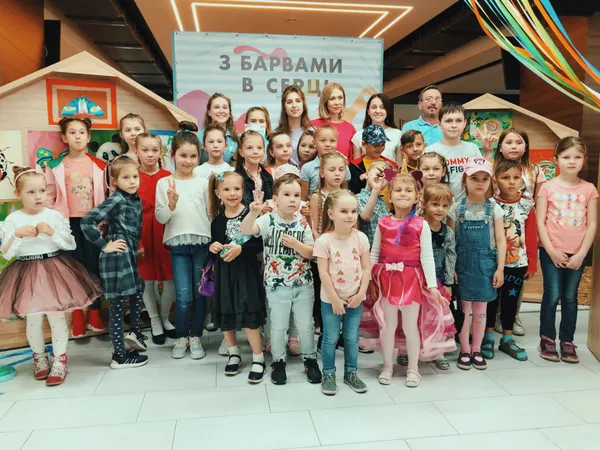 У «Промені» відсвяткували день народження «Смугастого носорога» (фото)*