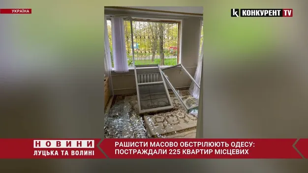 Після суботнього ракетного удару в Одесі пошкоджено 252 квартири (відео)
