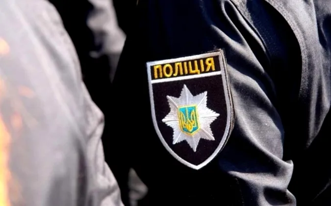 Головою в ніс: п’яний волинянин зарвався до поліцейського