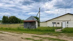 Неподалік Луцька продають акваферму для вирощування раків і креветок за 6 млн грн (фото)