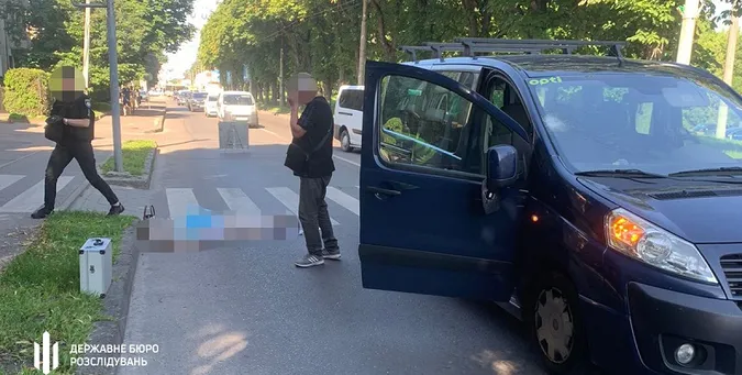 У Львові військовий на бусі збив на смерть жінку на переході