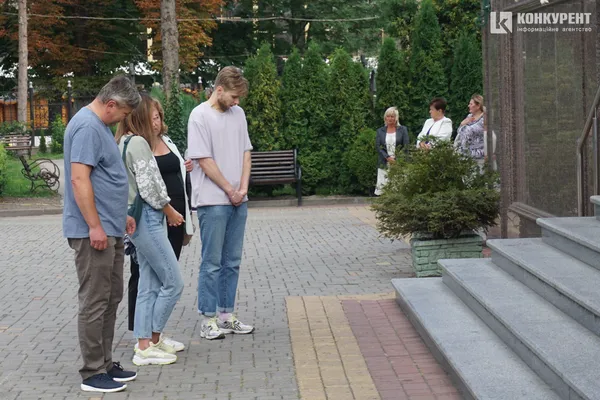 Луцьк у траурі: попрощалися із загиблим Героєм Валерієм Федюком (фото)