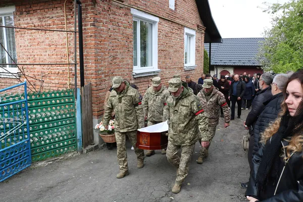 На Волині попрощалися із загиблим Героєм Миколою Гундеричем (фото)