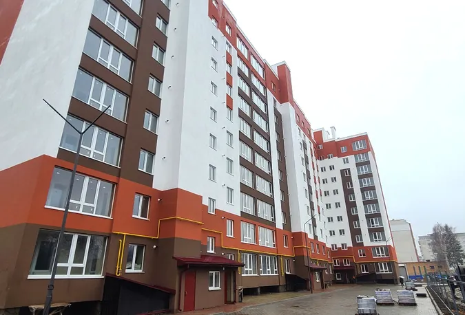 Луцькрада роздала чотири квартири. Люди чекали від 15 до 35 років
