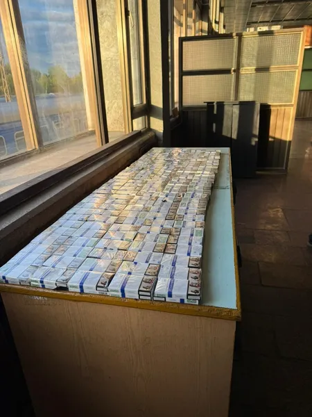 Митники знайшли у вантажному потязі на Волині «ліві» цигарки