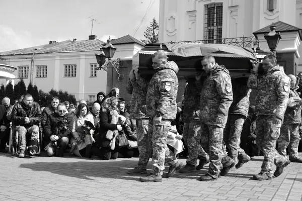 Загинули під Бахмутом: у Луцькій громаді попрощались з трьома Героями (фото)