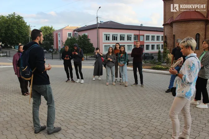 Екскурсія у Луцьку завершилася вечіркою на даху