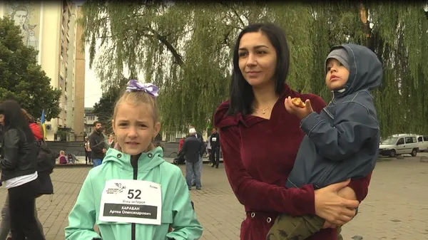 Біжу за Героя: понад 300 волинян долучилися до патріотичного забігу (відео)