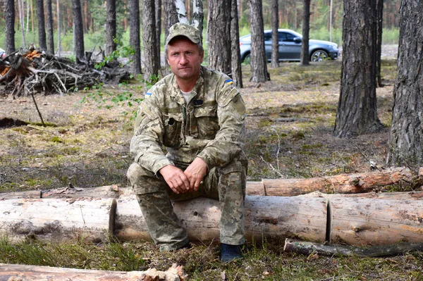 Постріли та вибухи у волинському лісі (фото, відео)