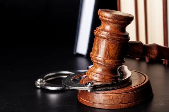 На Рівненщині судитимуть молодика, який допомагав ухилянтам перетнути кордон