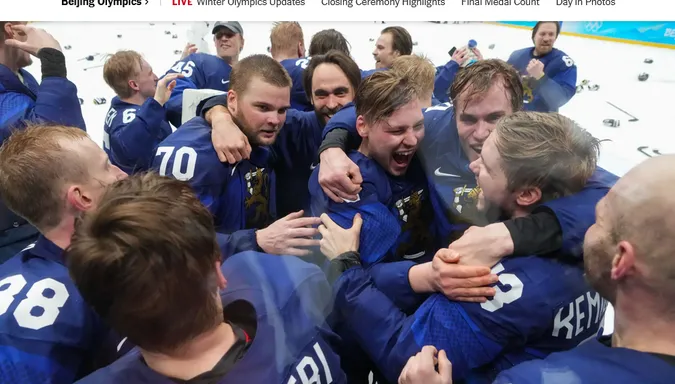 Хокей: фіни обіграли росіян на Олімпіаді і присвятили чемпіонство Україні