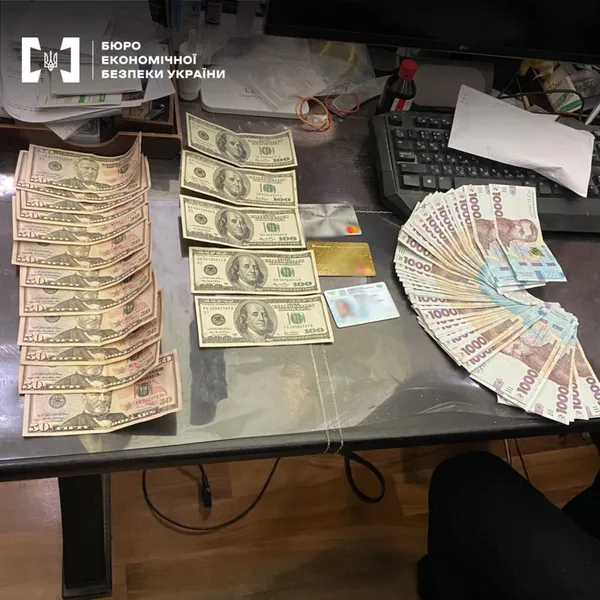По 400 доларів за штуку: на Волині накрили схему продажу фальшивих водійських посвідчень (фото)