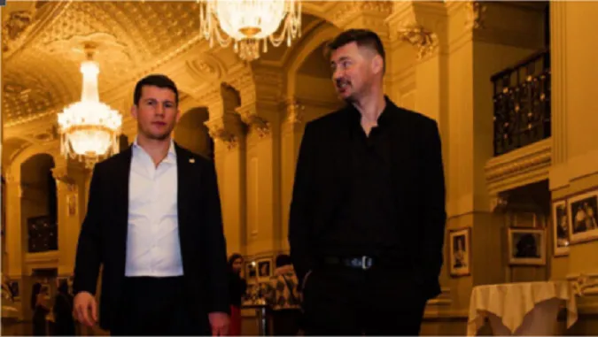 До екснападника «Динамо» Мілевського неочікувано прийшла поліція з обшуками