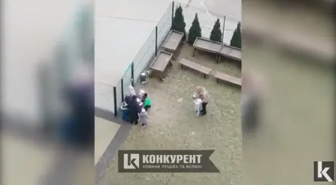 У луцькому дитсадку «петриків п’яточкіних» вивели на прогулянку (смішне відео)