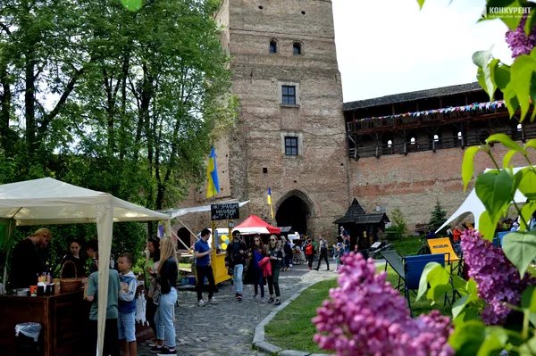 День 1: Чим частувалися та як розважалися містяни на Lutsk Food Fest (фото)