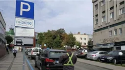 Війна – не перешкода: у Луцьку планують відкрити ще три платні парковки (відео)