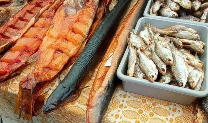 Пів сотні – за качан кукурудзи, 1000 гривень – за кілограм вугра: туристи в шоці від цін на Світязі (фото)