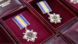 У Луцьку родинам загиблих Героїв вручили державні нагороди (фото)