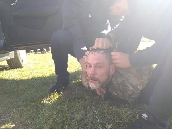 Затримали банду, причетну до вибуху біля польського консульства в Луцьку (фото)