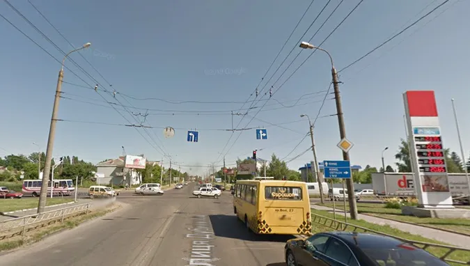 У Луцьку за 5,5 млн грн оновлять вуличні ліхтарі