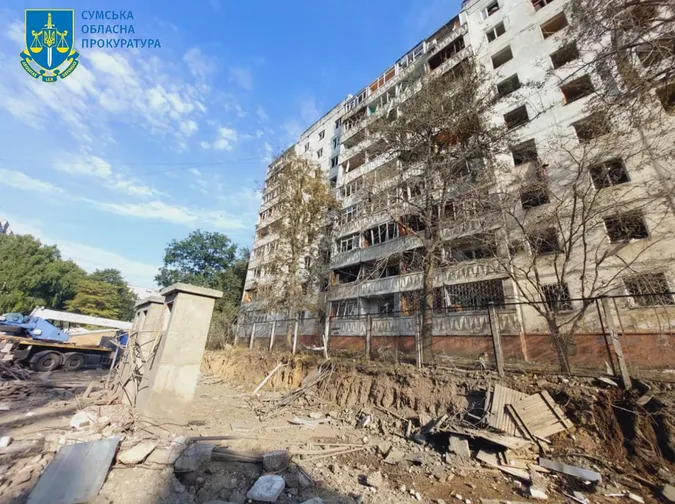 Внаслідок ракетного удару у Сумах – 18 поранених, з них 6 – діти (фото)