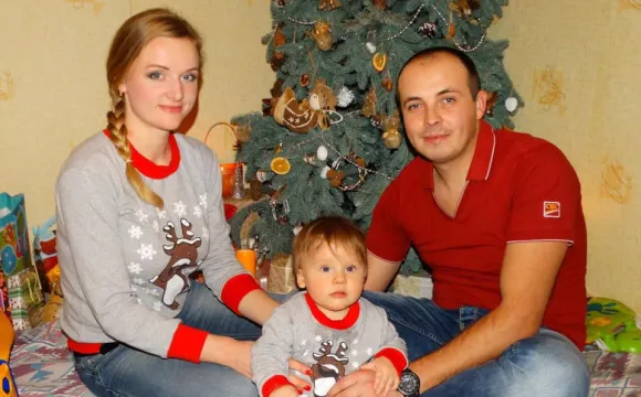 Молодій лучанці, яка бореться з раком шкіри, потрібна допомога