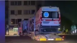 Доставляв «швидкі»: у Луцьку заблукав водій вантажівки (відео)