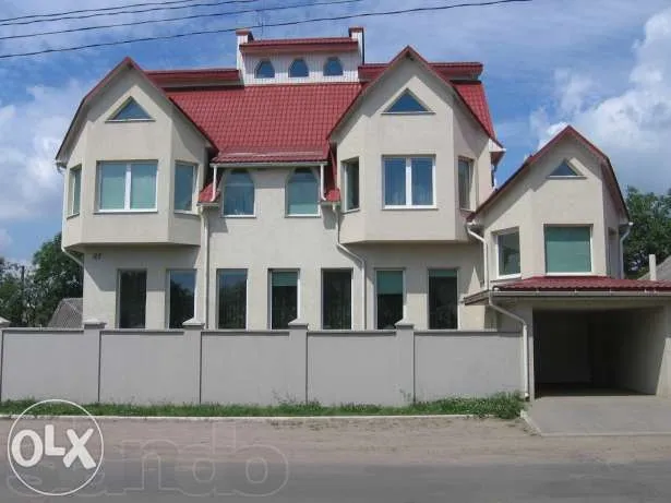 Весняна покупка: особняки в Луцьку вартістю майже півмільйона доларів (фото)