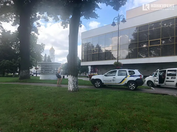 У Луцьку невідомий взяв у заручники пасажирів автобуса і погрожує підірвати (фото)