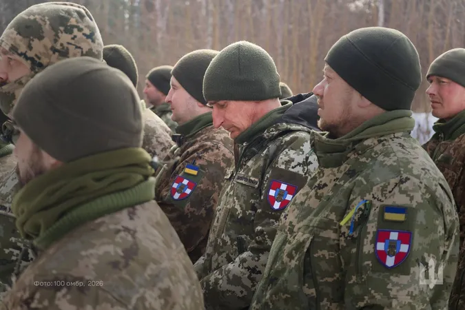 Майже сотню новобранців посвятили у воїни волинської «Сталевої Сотки» (фото)