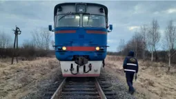 На Волині поїзд наїхав на чоловіка: він загинув на місці (фото)