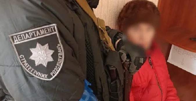 Здавала позиції ЗСУ: у Слов’янську затримали прихильницю «руського миру» (фото)